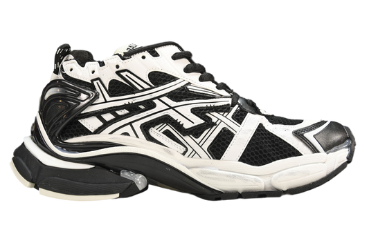 B shoes black and white
